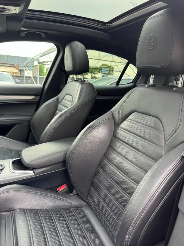Alfa Romeo Stelvio Stelvio 2.2 T.diesel 210 AT8 Q4 VeloceTì - Foto 8