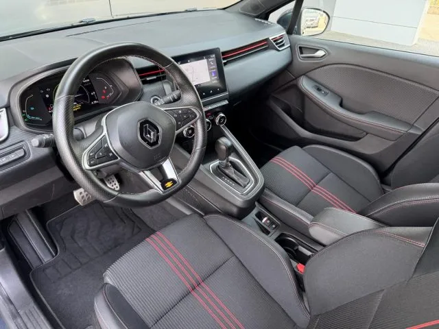 Renault Clio Full Hybrid 1.6 E-Tech 140CV R.S. LINE RS NEOP. - Foto 8