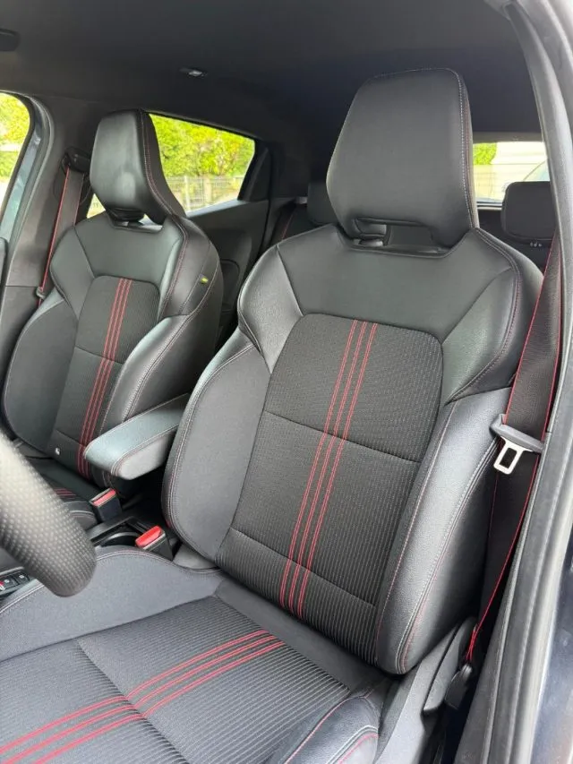 Renault Clio Full Hybrid 1.6 E-Tech 140CV R.S. LINE RS NEOP. - Foto 9