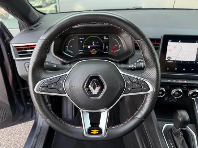 Renault Clio Full Hybrid 1.6 E-Tech 140CV R.S. LINE RS NEOP. - Foto 11