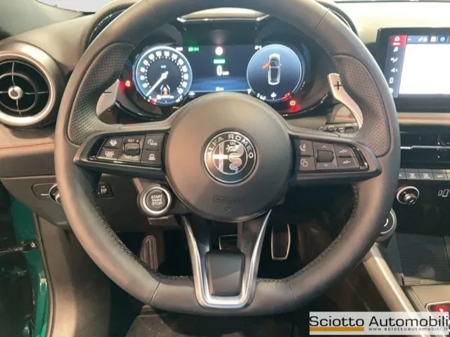 Alfa Romeo Tonale 1.5 160 CV MHEV TCT7 Tributo Italiano - Foto 10