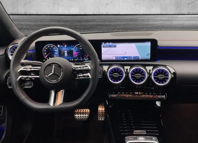 Mercedes-Benz CLA 200 d Automatic AMG Line Advanced Plus - Foto 15