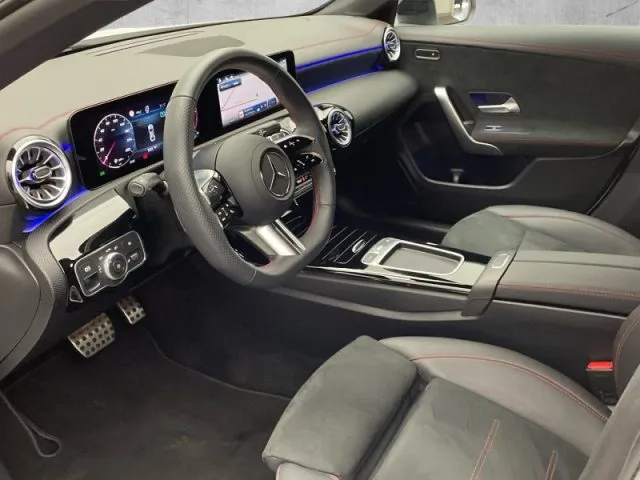 Mercedes-Benz CLA 200 d Automatic AMG Line Advanced Plus - Foto 22