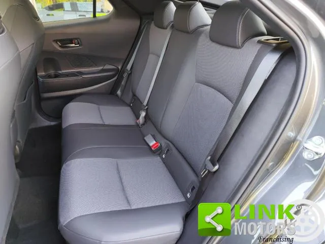 Toyota C-HR 1.8 HV Lounge GARANZIA TOYOTA INCLUSA - Foto 6