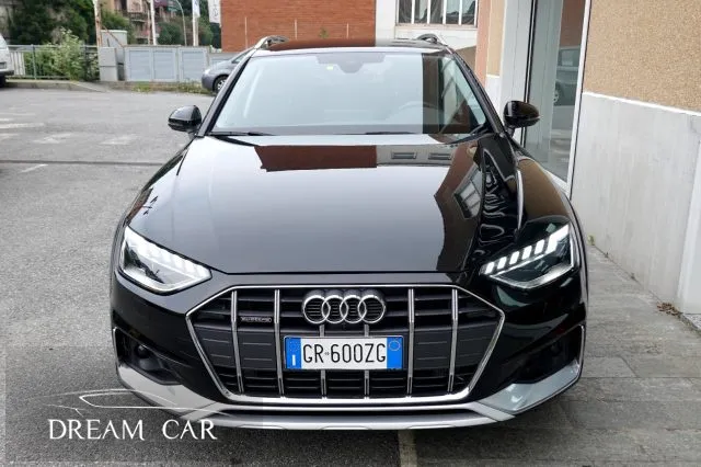 Audi A4 allroad 40 TDI 204 CV S-tronic Business GANCIO TRAINO - Foto 7