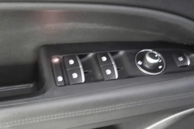 Alfa Romeo Stelvio Stelvio 2.0 Turbo 280CV AT8 Q4 First Ed. - Foto 13