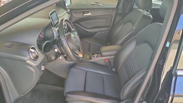 Mercedes-Benz B 180 d Automatic Sport EURO 6 - Foto 11