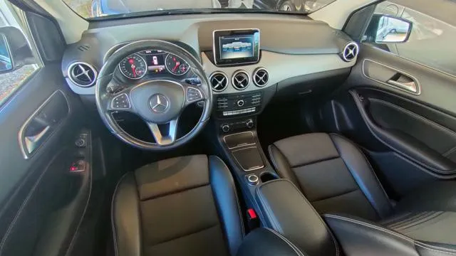 Mercedes-Benz B 180 d Automatic Sport EURO 6 - Foto 13