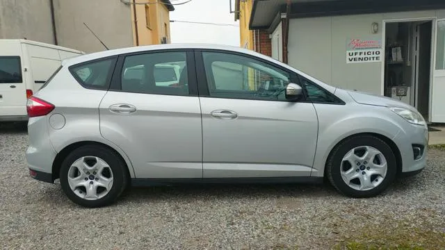 Ford C-Max 1.6 TDCi 95CV Plus 131000KM - Foto 2