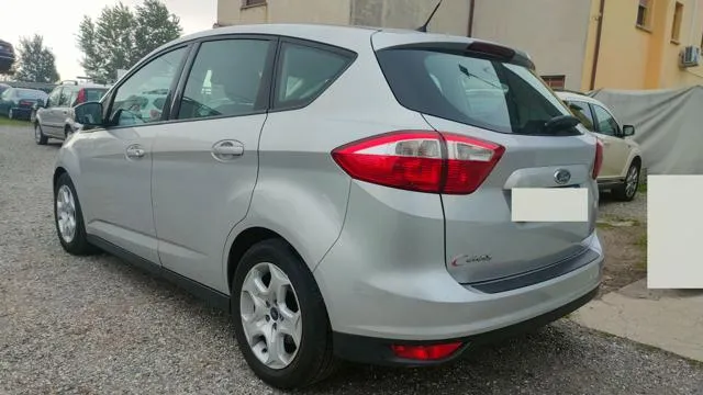 Ford C-Max 1.6 TDCi 95CV Plus 131000KM - Foto 5