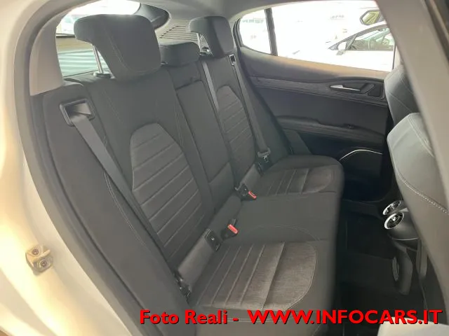 Alfa Romeo Stelvio Stelvio 2.2 T.diesel 160CV AT8 RWD Bus. - Foto 8