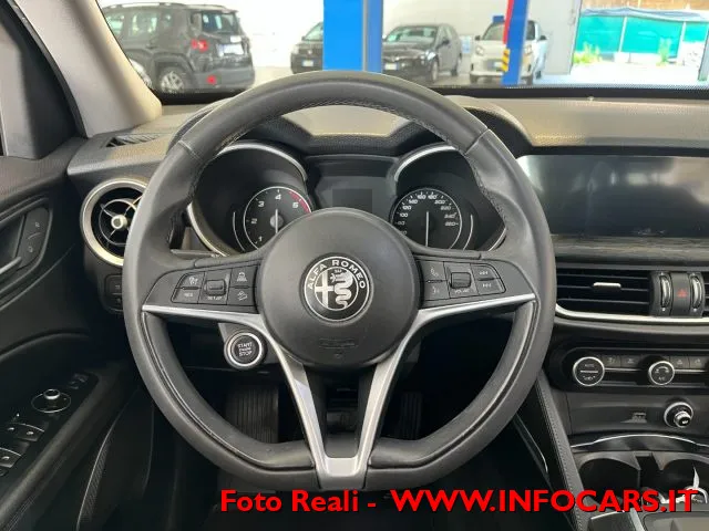 Alfa Romeo Stelvio Stelvio 2.2 T.diesel 160CV AT8 RWD Bus. - Foto 14