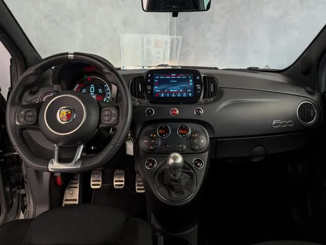Abarth 595 1.4 Turbo T-Jet 165 CV Turismo - Foto 9