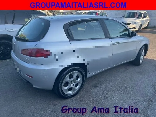 Alfa Romeo 147 147 1.9 JTD 120 CV 5p. Progression - Foto 3