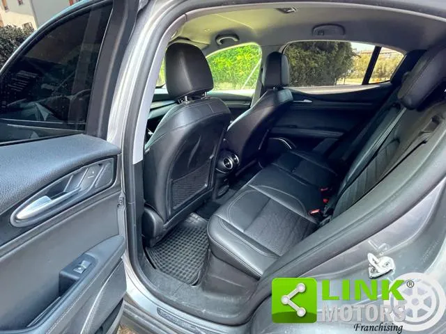 Alfa Romeo Stelvio Stelvio 2.2 T.diesel 180CV AT8 RWD Super - Foto 12