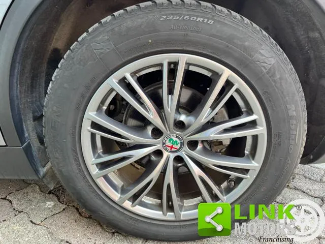 Alfa Romeo Stelvio Stelvio 2.2 T.diesel 180CV AT8 RWD Super - Foto 14