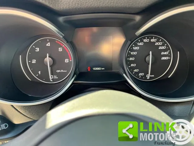 Alfa Romeo Stelvio Stelvio 2.2 T.diesel 150CV AT8 RWD Super - Foto 2