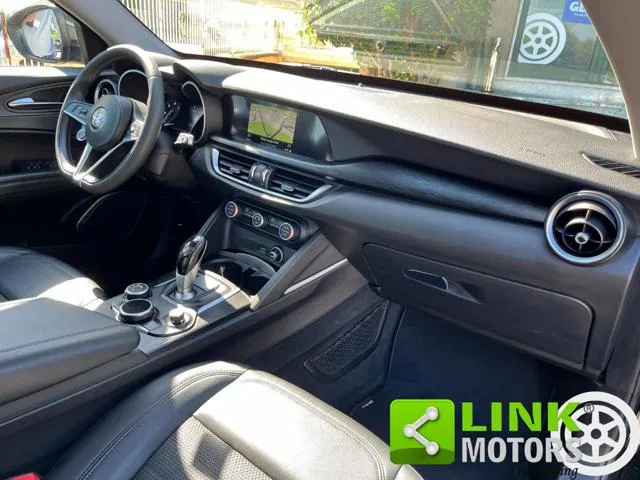 Alfa Romeo Stelvio Stelvio 2.2 T.diesel 150CV AT8 RWD Super - Foto 5