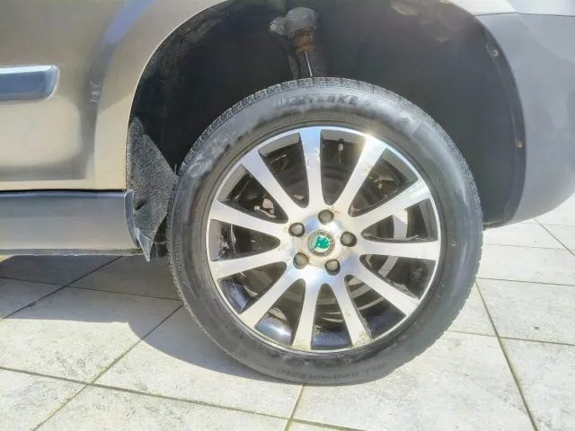 Skoda Yeti Yeti 1.2 TSI Elegance - Foto 8