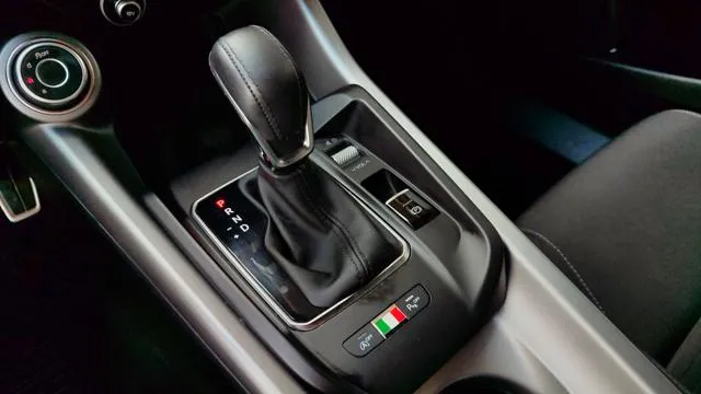 Alfa Romeo Tonale 1.5 130 CV MHEV TCT7 Sprint *PREZZO REALE* - Foto 13