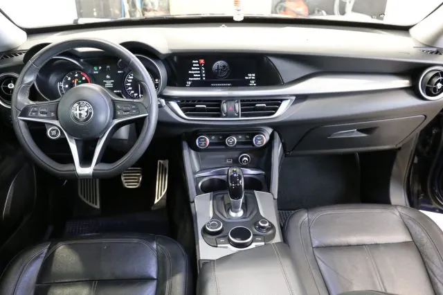 Alfa Romeo Stelvio Stelvio 2.2 T.diesel 210 CV AT8 Q4 Exec. - Foto 8