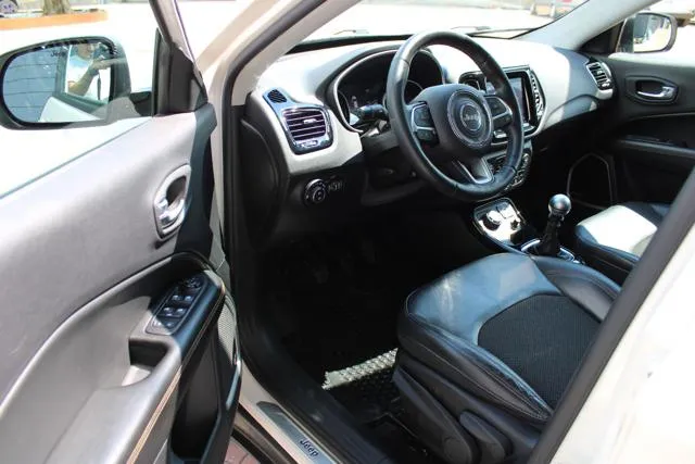 Jeep Compass Compass 2.0 Mjt II 4WD Limited - Foto 9