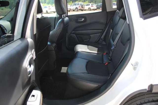 Jeep Compass Compass 2.0 Mjt II 4WD Limited - Foto 12