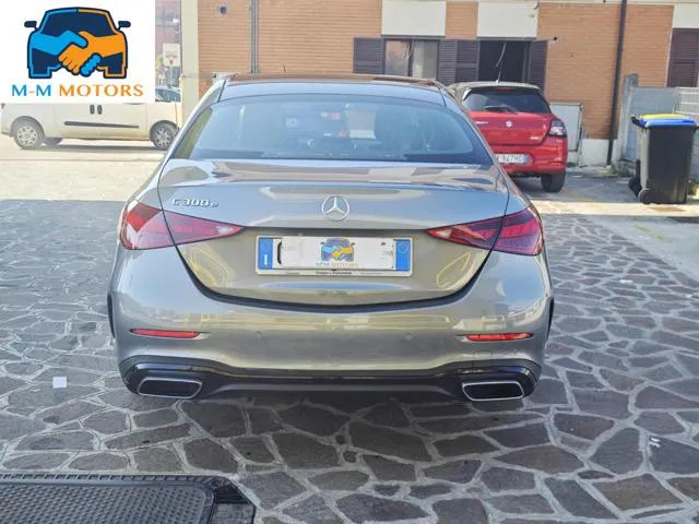 Mercedes-Benz C 300 e hybrid EQ Premium Plus - Foto 9