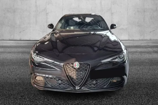 Alfa Romeo Giulia Giulia 2.9 T V6 AT8 Quadrifoglio - Foto 10