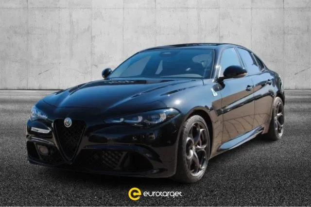 Alfa Romeo Giulia Giulia 2.9 T V6 AT8 Quadrifoglio - Foto 17
