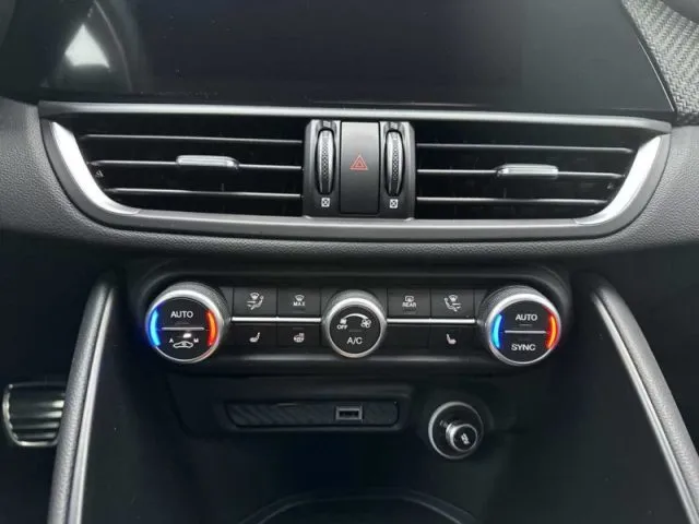 Alfa Romeo Giulia Giulia 2.9 T V6 AT8 Quadrifoglio - Foto 5