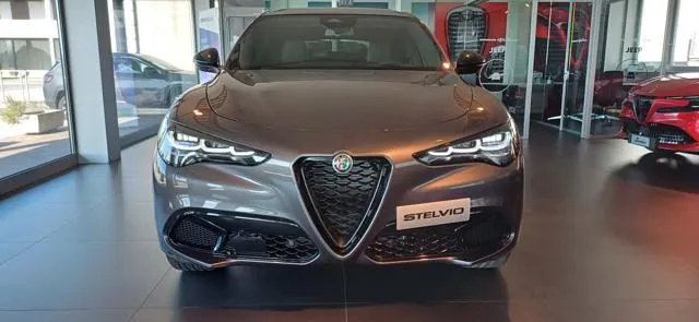 Alfa Romeo Stelvio Stelvio 2.2 T.diesel 210CV AT8 Q4 Veloce - Foto 7