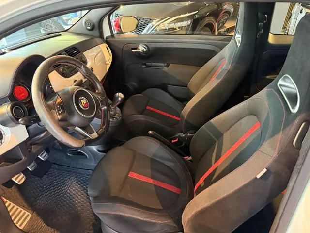 Abarth 500 - dettaglio 7
