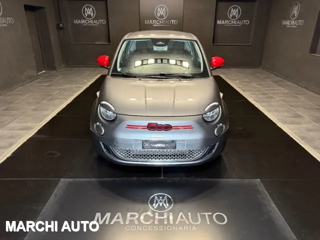 Fiat 500E Berlina 23,65 kWh Red - Foto 2