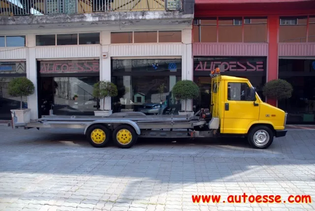 Fiat Ducato CARROATTREZZI 2.5 TD - Foto 4