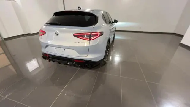 Alfa Romeo Stelvio Stelvio 2.2 T.diesel 210CV AT8 Q4 Veloce - Foto 4
