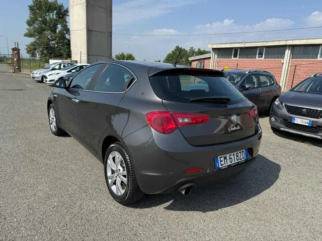 Alfa Romeo Giulietta Giulietta 1.6 JTDm-2 105 CV Exclusive - Foto 4