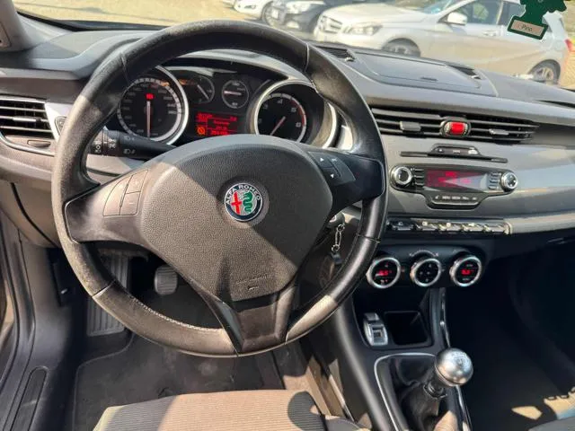 Alfa Romeo Giulietta Giulietta 1.6 JTDm-2 105 CV Exclusive - Foto 11