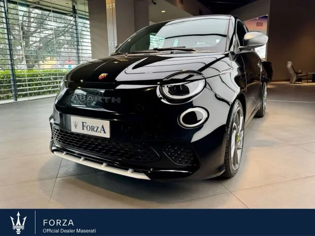 Abarth 500C 500e Cabrio 42 kWh Turismo 155 Cv - Foto 1