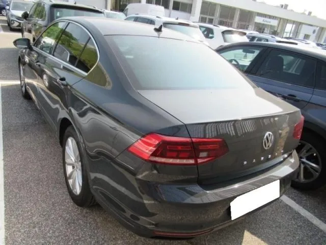 Volkswagen Passat 1.6 TDI DSG 120 Cv Business BMT Automatic Navi - Foto 2