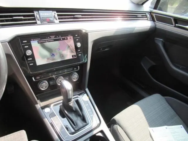 Volkswagen Passat 1.6 TDI DSG 120 Cv Business BMT Automatic Navi - Foto 3