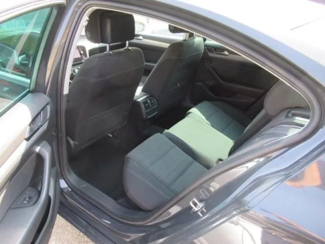 Volkswagen Passat 1.6 TDI DSG 120 Cv Business BMT Automatic Navi - Foto 4