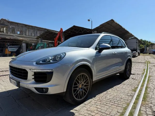 Porsche Cayenne PLATINUM EDITION - Foto 1