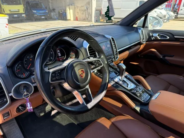 Porsche Cayenne PLATINUM EDITION - Foto 11