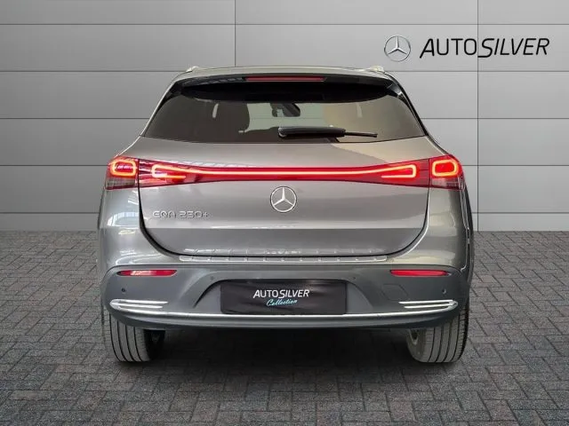 Mercedes-Benz EQA 250 Sport Plus - Foto 4