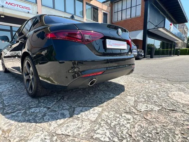 Alfa Romeo Giulia 2.2 Turbodiesel 180 CV Super - Foto 7