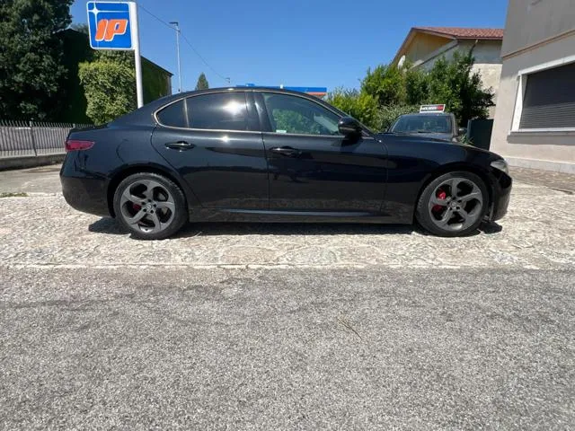 Alfa Romeo Giulia 2.2 Turbodiesel 180 CV Super - Foto 9