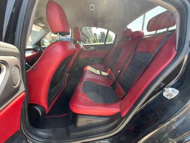 Alfa Romeo Giulia 2.2 Turbodiesel 180 CV Super - Foto 13