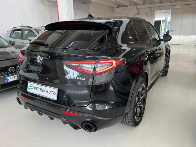 Alfa Romeo Stelvio Stelvio 2.2 T.diesel 210CV AT8 Q4 Veloce - Foto 6