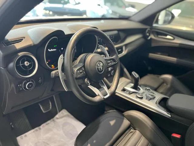 Alfa Romeo Stelvio Stelvio 2.2 T.diesel 210CV AT8 Q4 Veloce - Foto 11